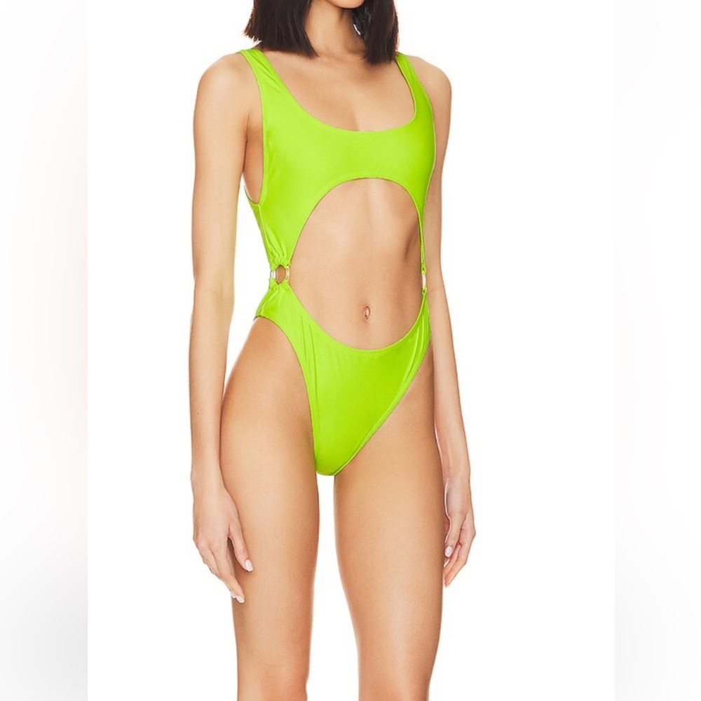 New Monokini in Electric Lime002
Good American